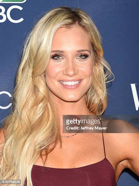 155 Host Kristine Leahy Photos & High